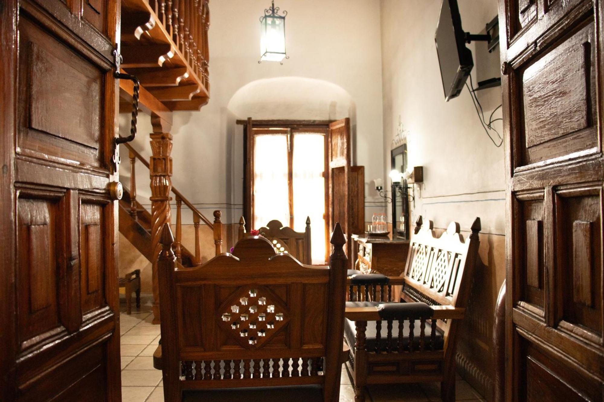 Hotel Los Escudos Patzcuaro Luaran gambar